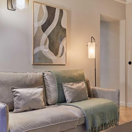 Magnificent Apartment - 3Br- 8P - Batignolles Paris Luaran gambar