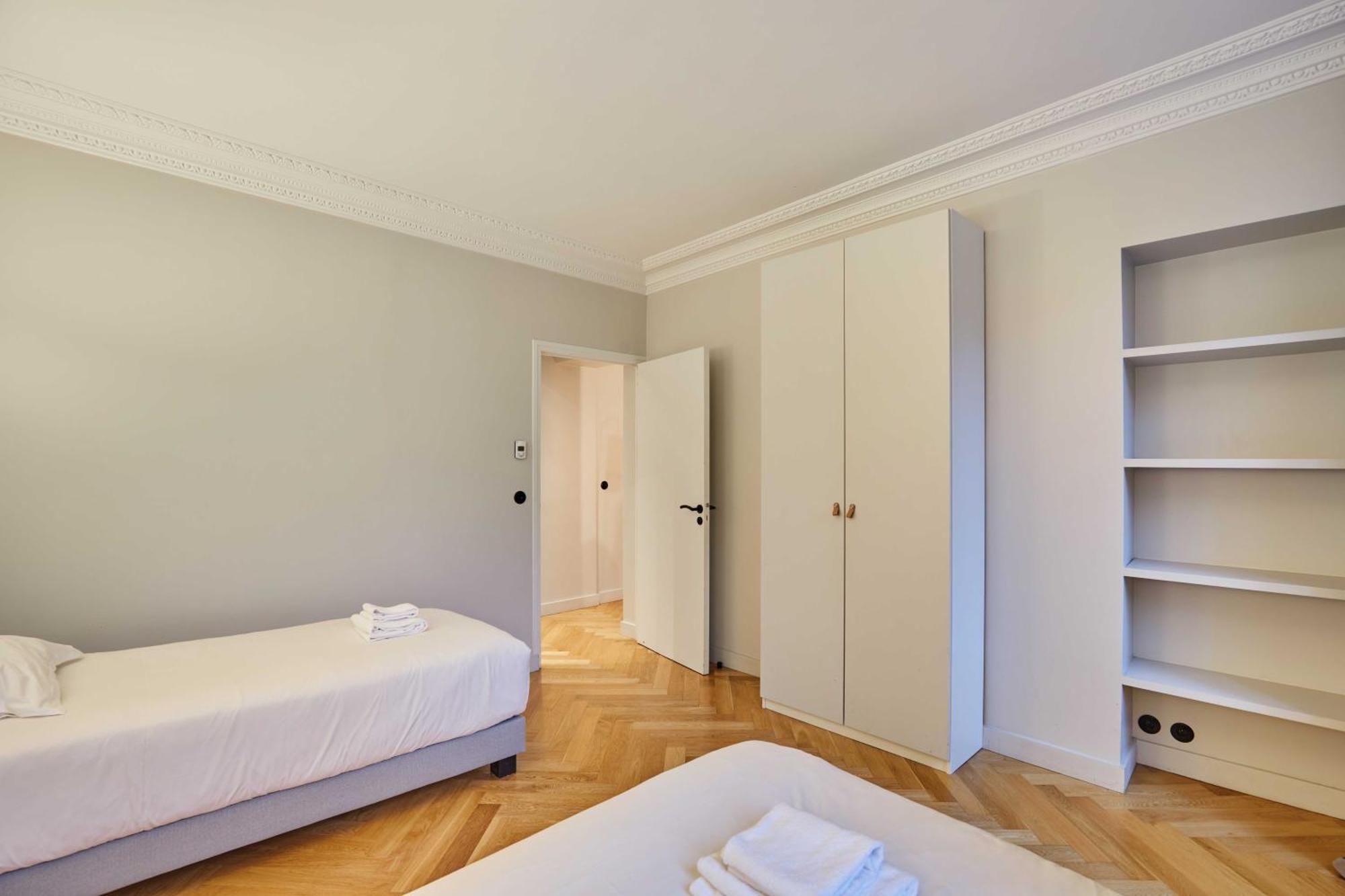 Magnificent Apartment - 3Br- 8P - Batignolles Paris Luaran gambar